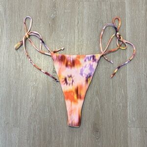 Skate Elsa Bottom size Small